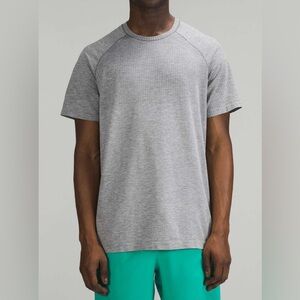 NWOT Lululemon Metal Vent Tech Short-Sleeve Shirt *Updated
Slate / White